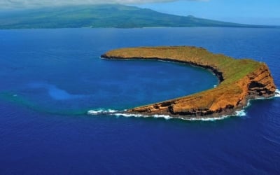 Post Quarantine Vacation: The Unique Experience of Snorkeling Molokini Crater