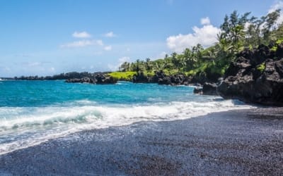 The Fascinating Black Sand Beach Maui: A Tropical Paradise