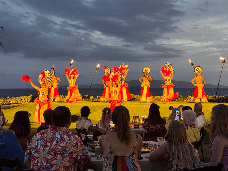 Te Au Moana Luau at Maui Beach Resort