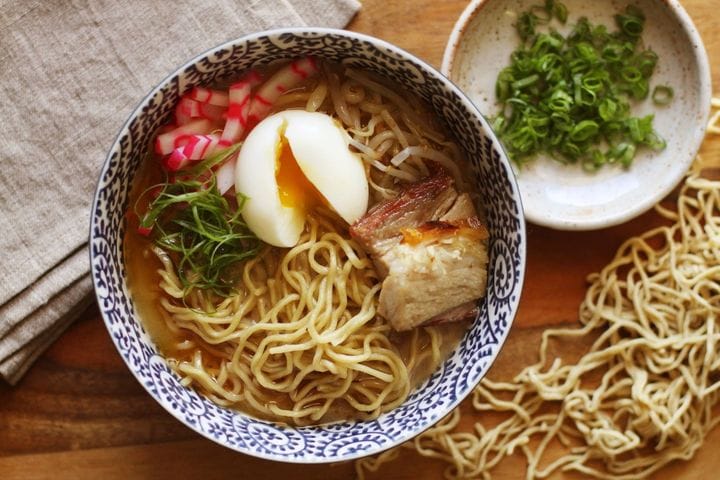 サイミン - トタン屋根マウイ サイミン - トタン屋根マウイ